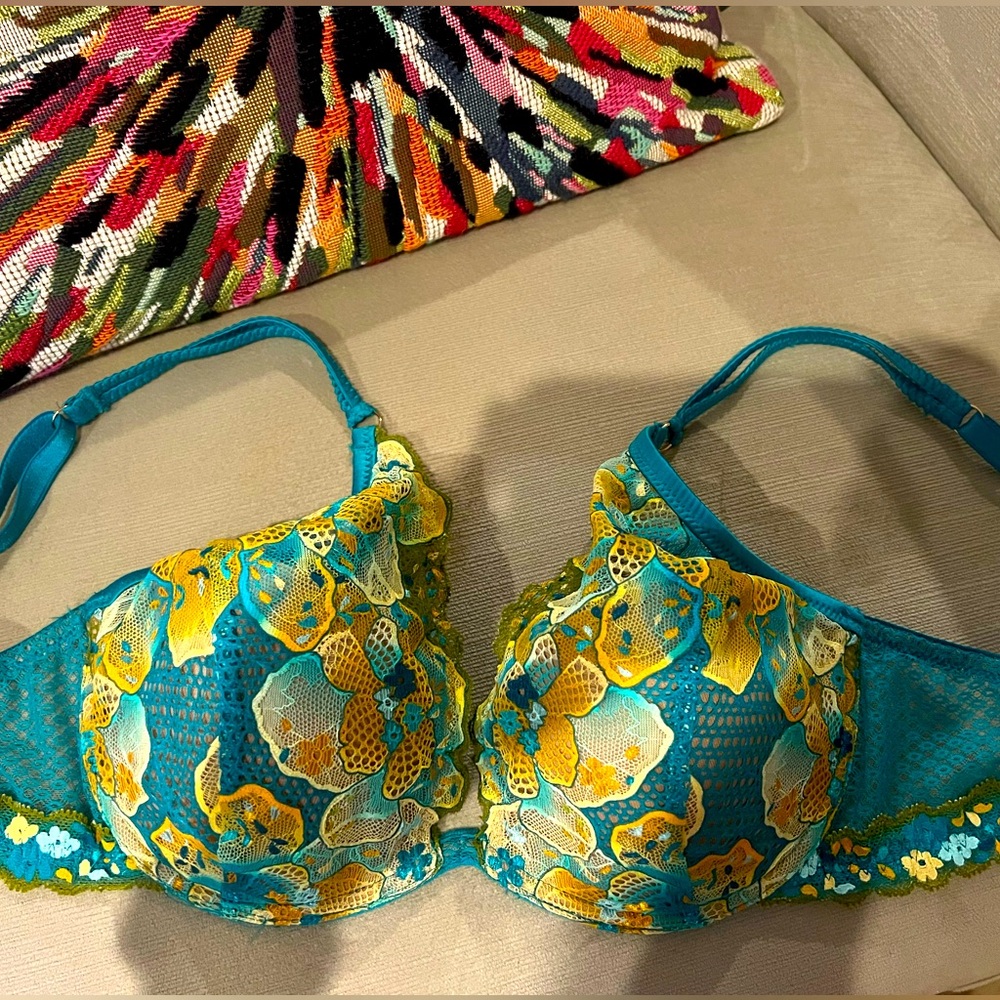 Intimissimi bra with design